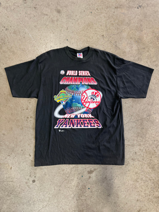 Vintage 90s Yankees tee